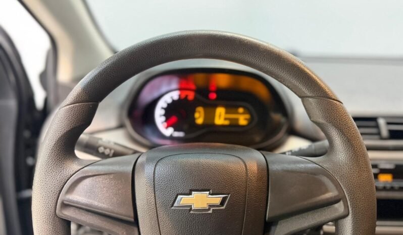 
								CHEVROLET ONIX LS JOY CON 73.000KM lleno									