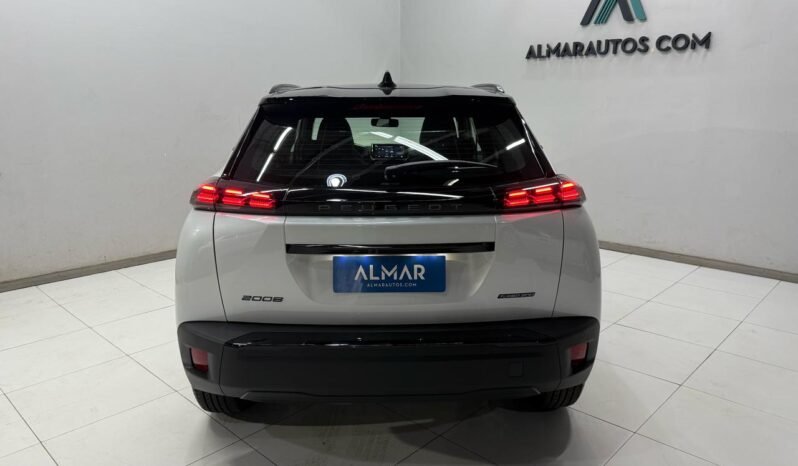 
								PEUGEOT 2008 GT 0KM 2025 lleno									