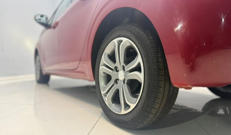 
								PEUGEOT 208 1.6 VTI FELINE CON 65.000KM lleno									