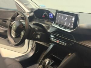 PEUGEOT 208 2024 BCO (1)