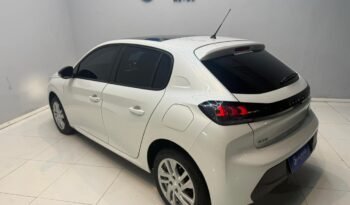 
									208 1.2T GT TIPTRONIC CON 25.000KM lleno								