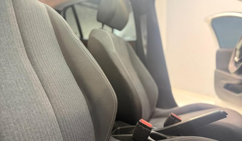 
								208 1.2T GT TIPTRONIC CON 25.000KM lleno									