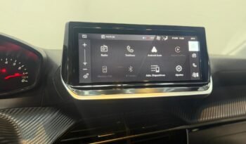 
									208 1.2T GT TIPTRONIC CON 25.000KM lleno								