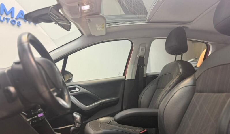 
								PEUGEOT 208 1.6 VTI FELINE CON 65.000KM lleno									