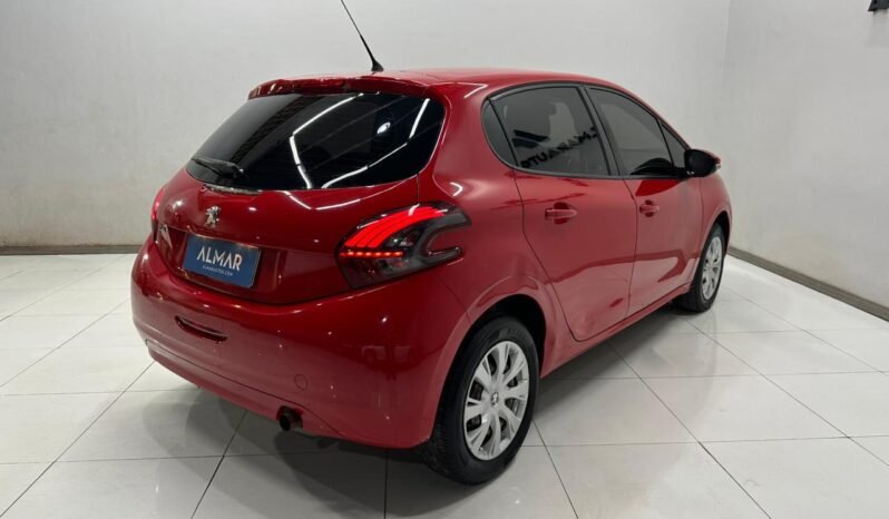
								PEUGEOT 208 ACTIVE 2017 93000KM lleno									