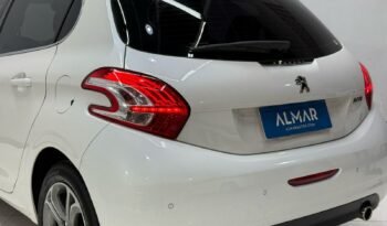 
									PEUGEOT 208 FELINE 5P 2014 75000KM lleno								