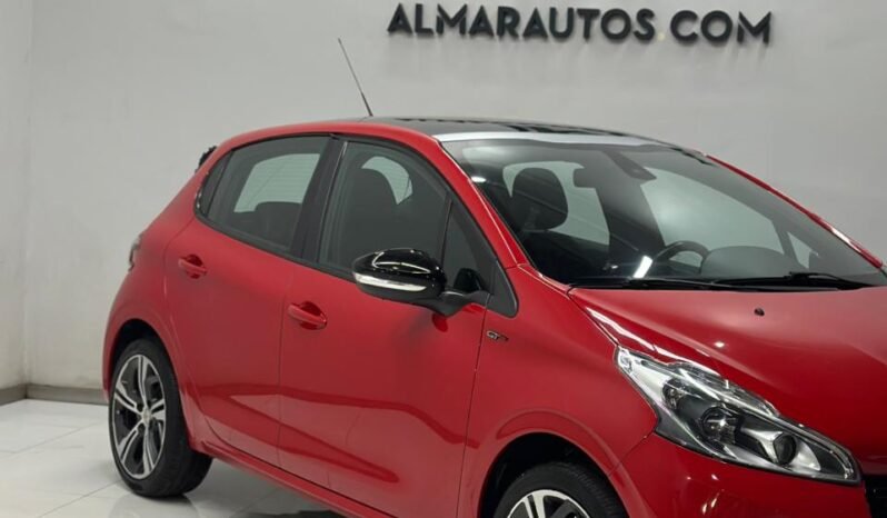 
								PEUGEOT 208 GT 2017 CON 66000KM lleno									