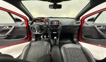 
									PEUGEOT 208 GT 2017 CON 66000KM lleno								