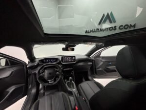 PEUGEOT 208 GT T200 2025 0KM (1)