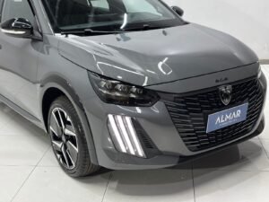 PEUGEOT 208 GT T200 2025 0KM (1)