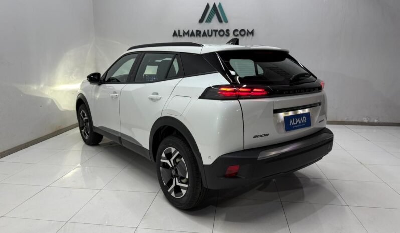 
								PEUGEOT 2008 T200 ALLURE AT 2025 lleno									