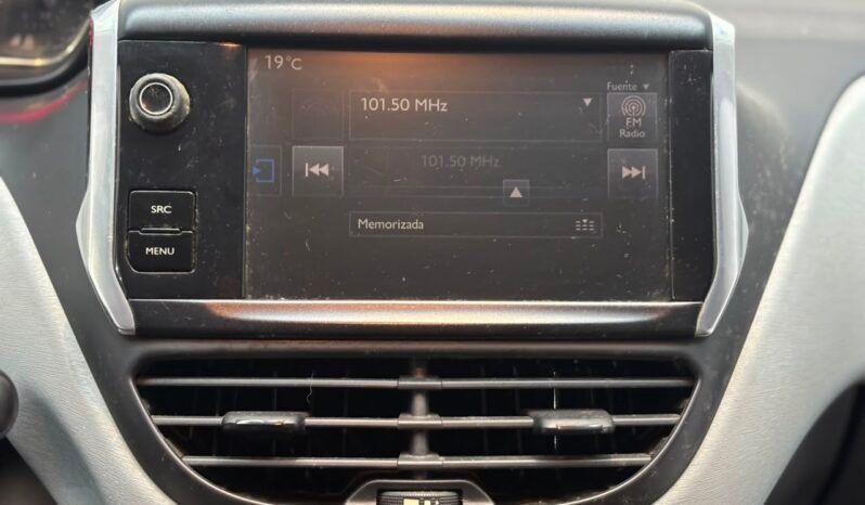 
								PEUGEOT 208 ALLURE 1.5N TOUCHSCREEN 2016 CON 75.000KM lleno									