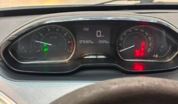 
									PEUGEOT 208 ALLURE 1.5N TOUCHSCREEN 2016 CON 75.000KM lleno								