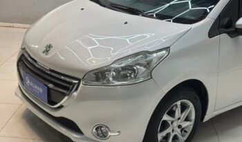 
									PEUGEOT 208 ALLURE 1.5N TOUCHSCREEN 2016 CON 75.000KM lleno								