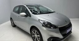 Peugeot 208 (1)