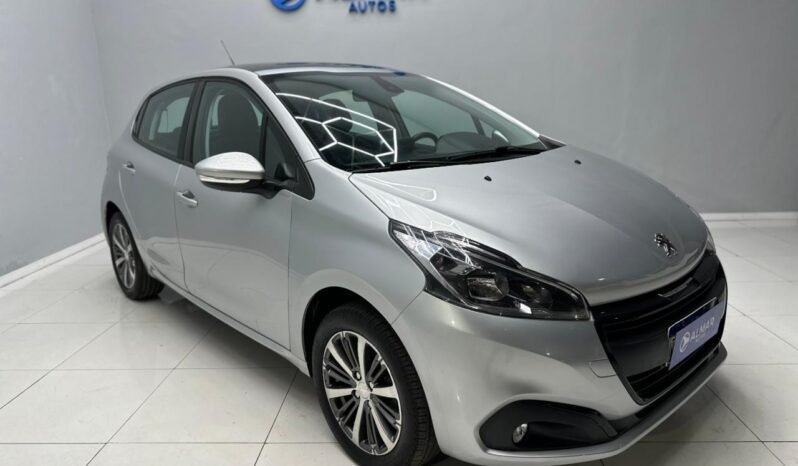 Peugeot 208 (1)