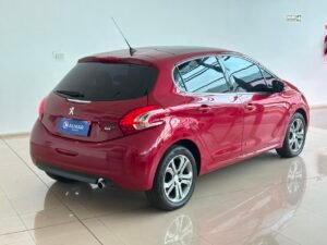 Peugeot 208 FELINE
