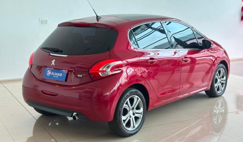 
								PEUGEOT 208 FELINE 1.6 N PACK CUIR 2015 CON 130.000KM lleno									