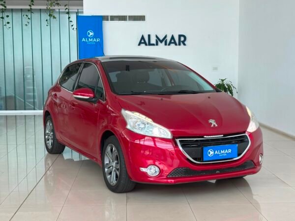 Peugeot 208 FELINE