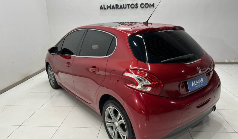 
								PEUGEOT 208 1.6 FELINE PACK CUIRE 2014 CON 128.000KM lleno									