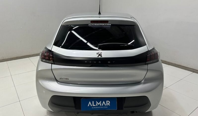 
								PEUGEOT 208 1.2 LIKE 2022 CON 26.000KM lleno									