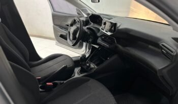 
									PEUGEOT 208 1.2 LIKE 2022 CON 26.000KM lleno								