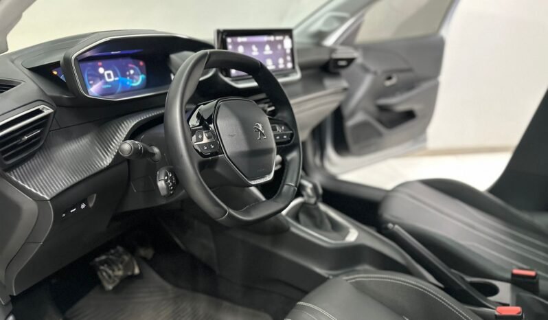 
								PEUGEOT 208 1.6 FELINE TIPTRONIC 2023 CON 17.000KM lleno									