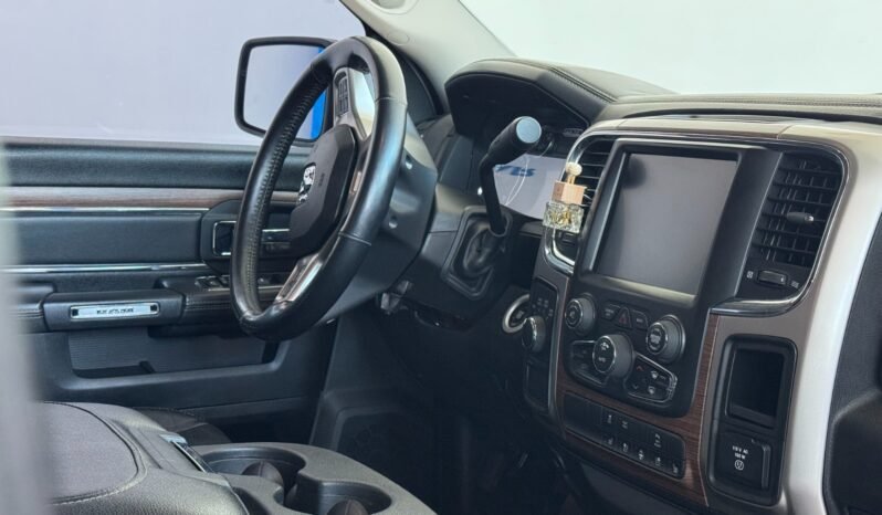 
								RAM 1500 LARAMIE 4X4 DC 5.7 2018 CON 202.000KM full									