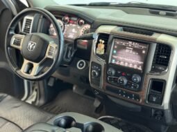 
										RAM 1500 LARAMIE 4X4 DC 5.7 2018 CON 202.000KM full									