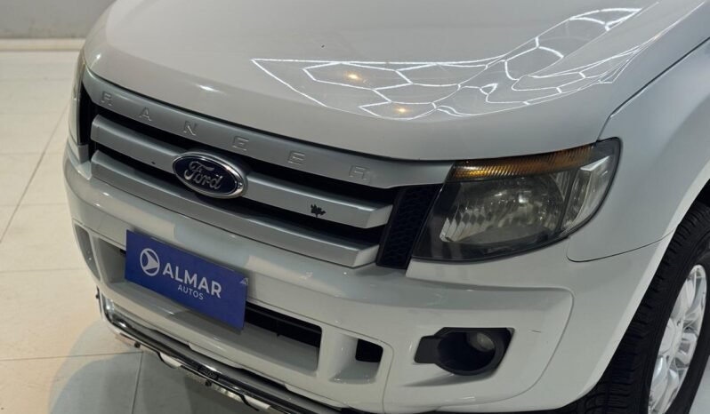 
								FORD RANGER 3.2 DC 4X4 XLS 2015 CON 164.000KM lleno									
