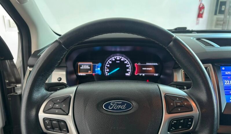 
								FORD RANGER DC 4X2 XLT MT 3.2L 2022 CON 106.000KM lleno									