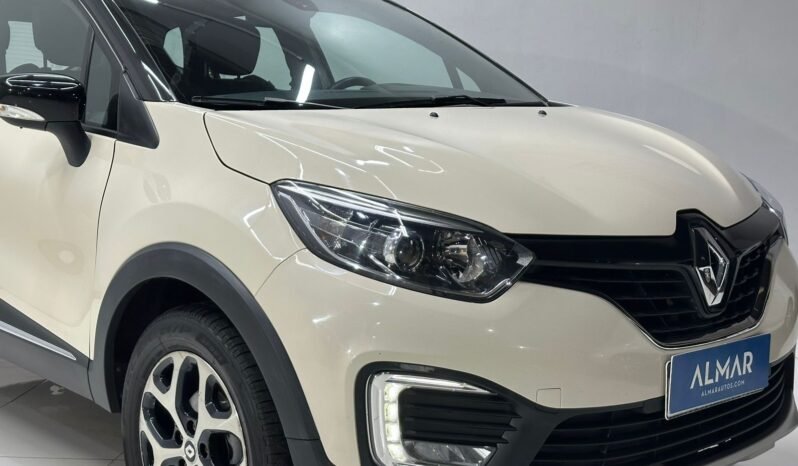 
								RENAULT CAPTUR INTENS 2020 CON 73000KM lleno									