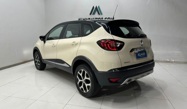 
								RENAULT CAPTUR INTENS 2020 CON 73000KM lleno									