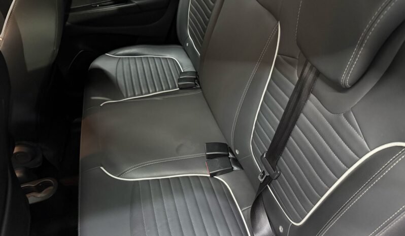 
								RENAULT CAPTUR 1.6 INTENS CVT CON 2018 CON 22.000KM lleno									