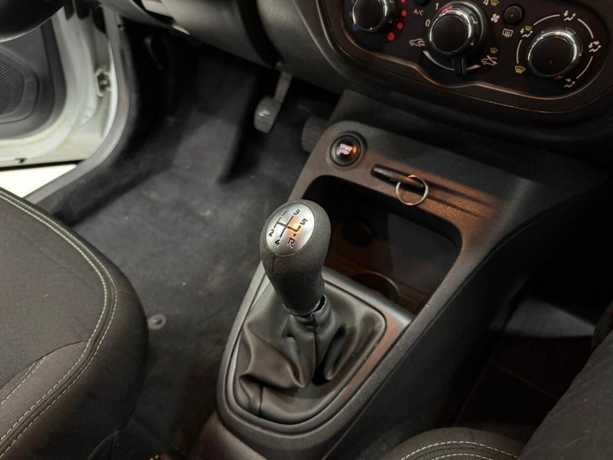 RENAULT CAPTUR LIFE 2018 CON 87000KM