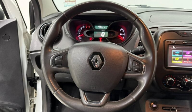 
								RENAULT CAPTUR LIFE 2018 CON 87000KM lleno									