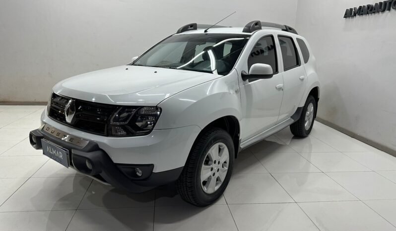 
								RENAULT DUSTER PRIVILEGE 2017 CON 86000KM lleno									