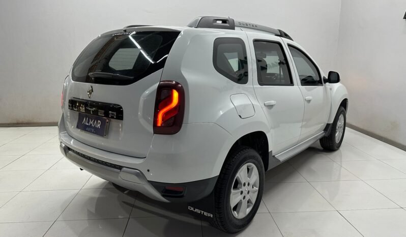 
								RENAULT DUSTER PRIVILEGE 2017 CON 86000KM lleno									