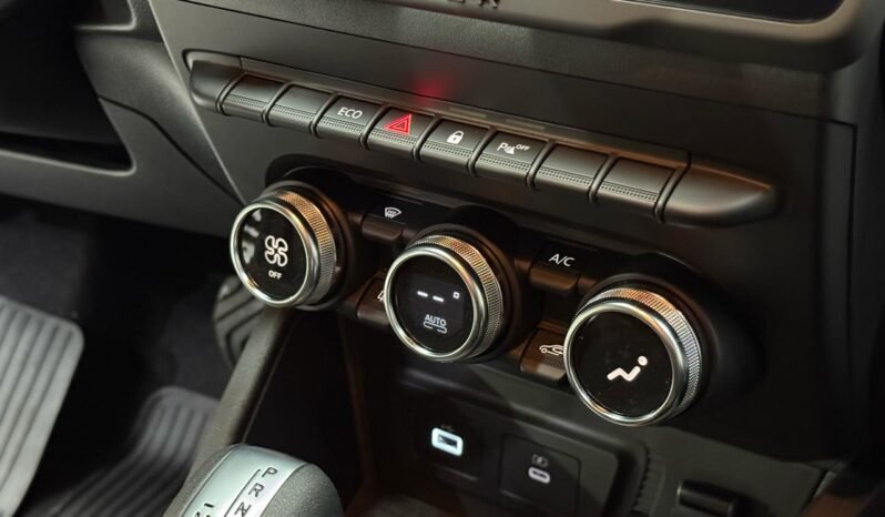 
								RENAULT DUSTER ICONIC CVT 0KM 2025 lleno									