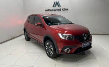 RENAULT SANDERO INTENS CVT 2024 CON 5400KM