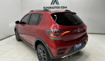 
									RENAULT SANDERO STEPWAY PH2 INTENS 2022 CON 32000KM lleno								