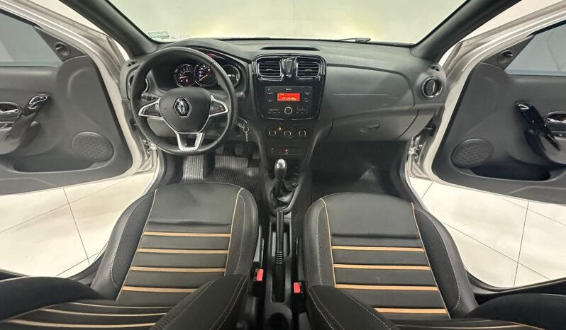 
								RENAULT SANDERO STEPWAY 1.6 ZEN 2021 CON 37.000KM lleno									