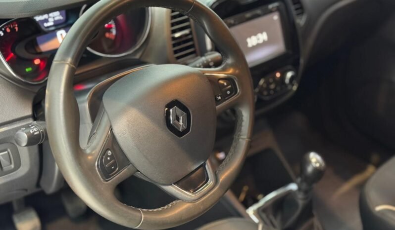 
								RENAULT CAPTUR 2.0 INTENS MT 2018 CON 63.000KM lleno									
