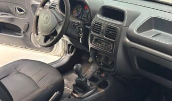 
									RENAULT CLIO MIO 3P AUTHENTIQUE PACK LOOK 2013 CON 155.000KM lleno								