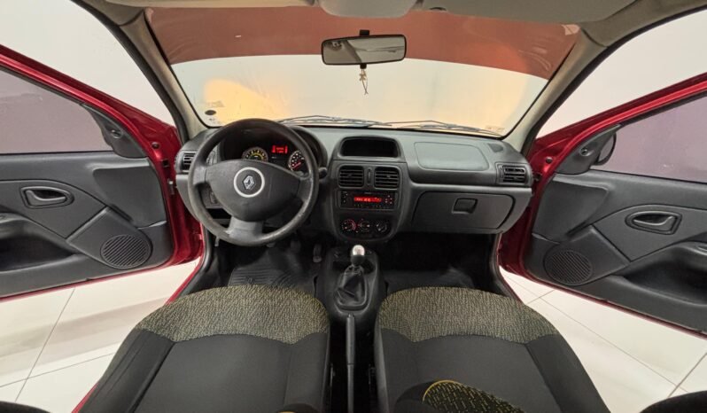 
								RENAULT CLIO MIO 5P CONFORT PLUS 2014 CON 153.000KM lleno									