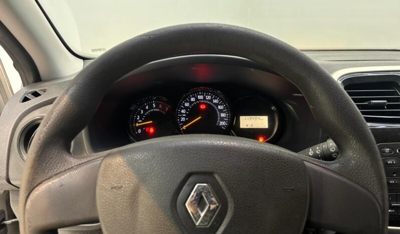 
								RENAULT SANDERO AUTHENTIQUE 2017 CON 113.000KM lleno									