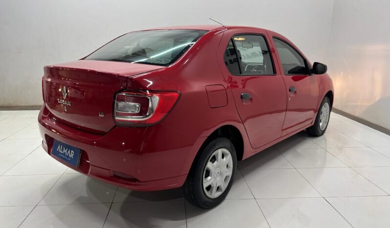 
								RENAULT LOGAN 1.6 AUTHENTIQUE 2018 CON 82.000KM lleno									