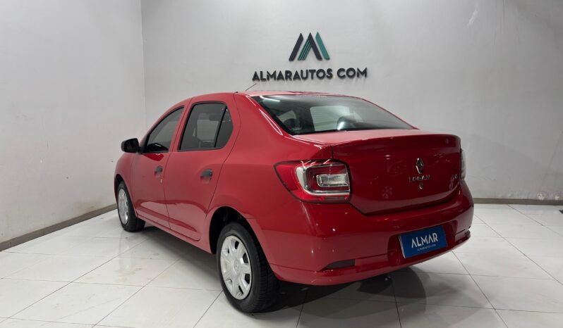 
								RENAULT LOGAN 1.6 AUTHENTIQUE 2018 CON 82.000KM lleno									