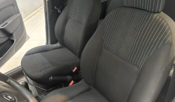 
									RENAULT SANDERO AUTHENTIQUE 2017 CON 113.000KM lleno								