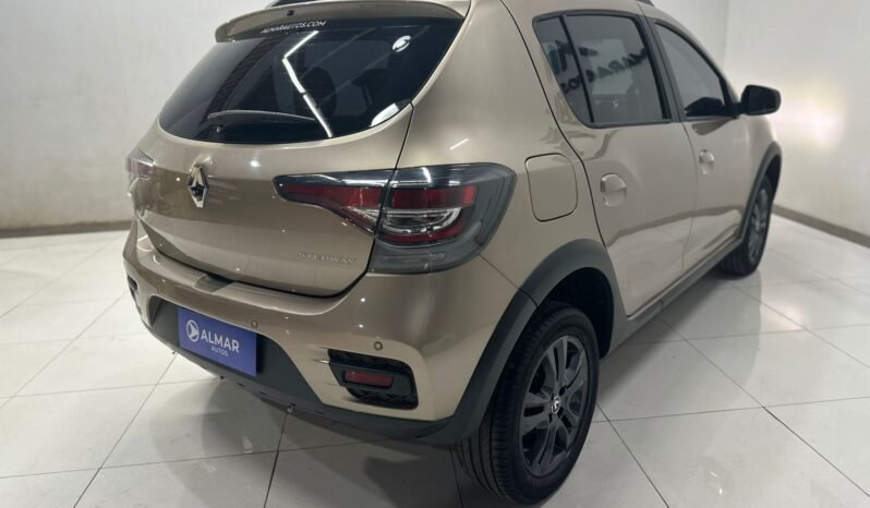 
								RENAULT SANDERO STEPWAY 2020 CON 75.000KM lleno									